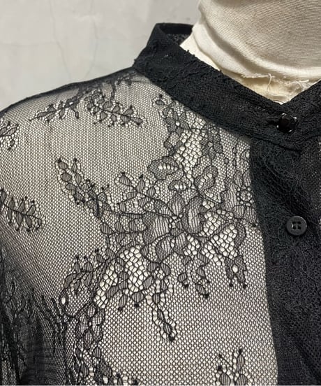 GUESS Design Sleeve Lace Blouse BK