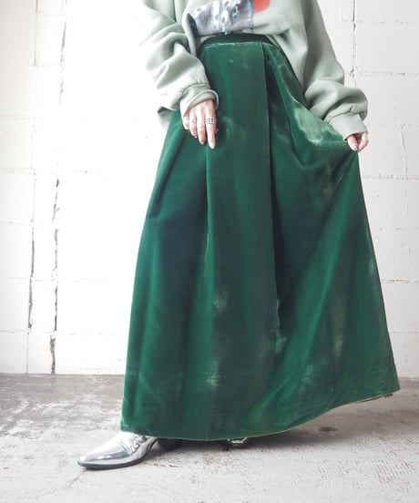 Velvet Flared Skirt GN