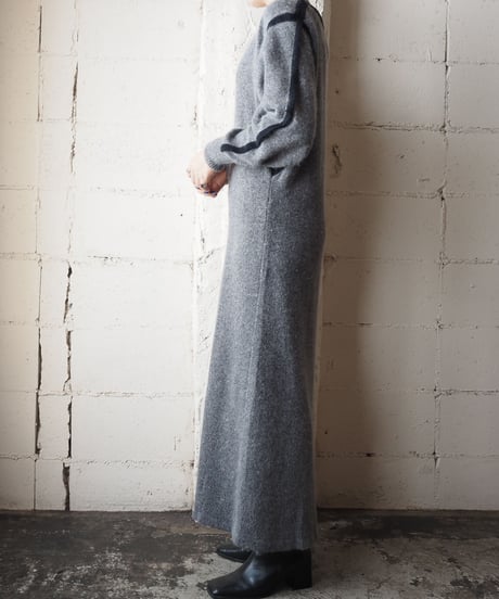 Line Design Knit Dress GRBK