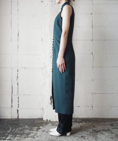 Peekaboo Many Button Dress GN