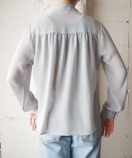 Round Collar Sheer Blouse LGR