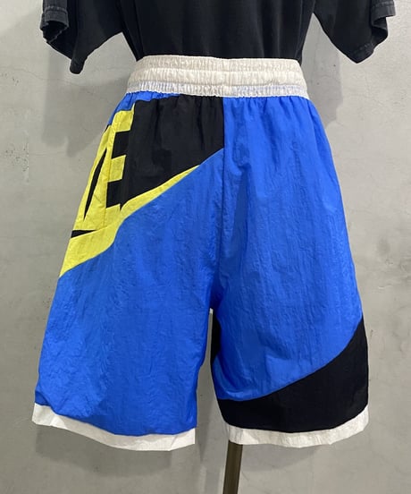 NIKE Logo Nylon Shorts BLBKYE