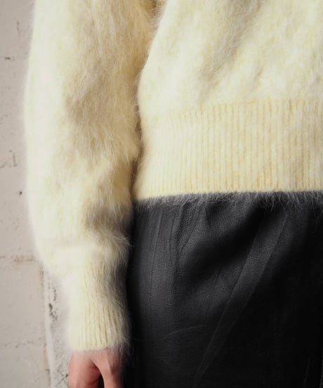 Angora Mix Crew Neck Knit LYE