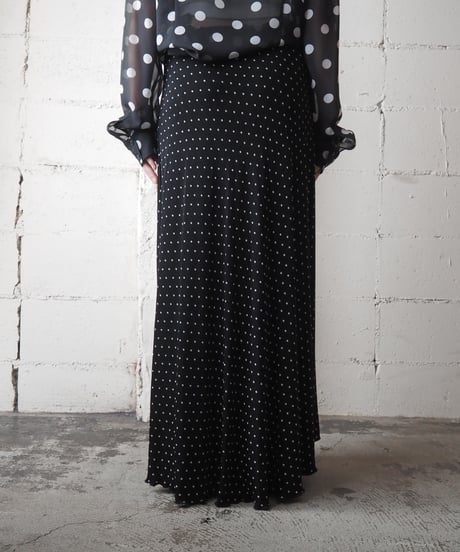 Dot Pattern Mellow Hem Easy Skirt BKWH