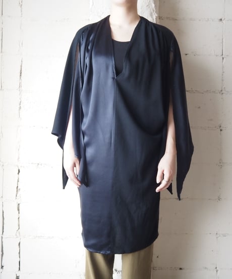 Design Sleeve Tunic Blouse BK