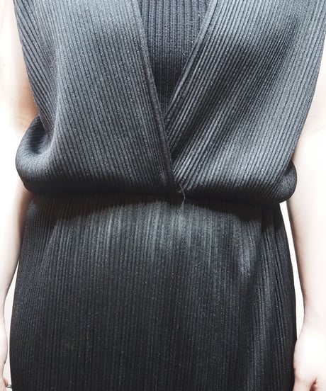 1970's Pleated Dress BK