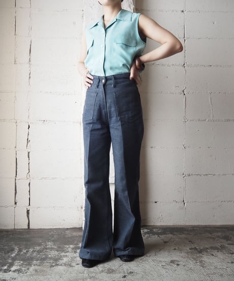 Sleeveless Silk Shirt BL