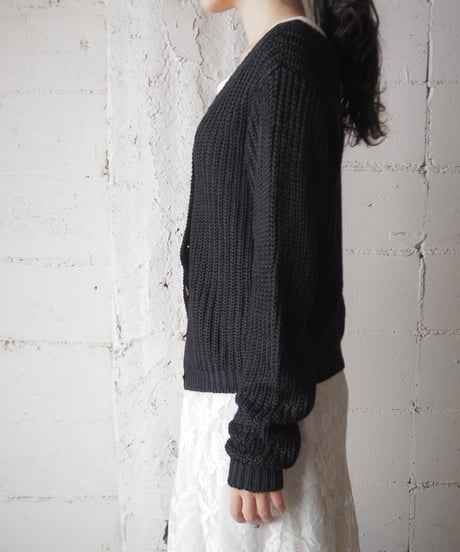 Shell Button Knit Cardigan BK