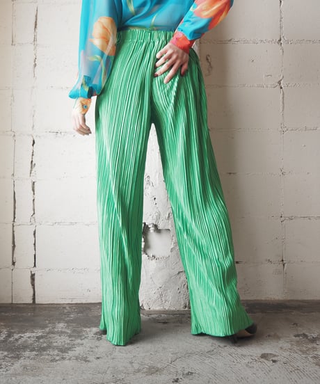 Pleated Easy Pants GN