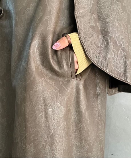 Shadow Pattern Cape Sleeve Leather Coat BR