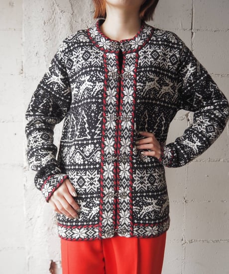 Talbots Metal Hook Nordic Cardigan BKWH