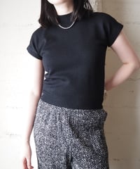 ST.JOHN Mock Neck Back Zip Knit Tops BK