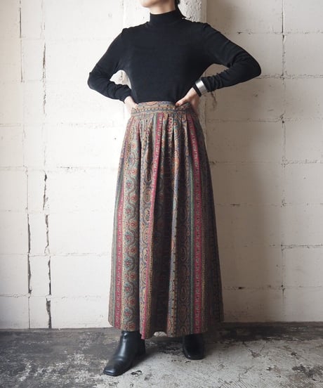 Paisley Pattern Skirt GNRE
