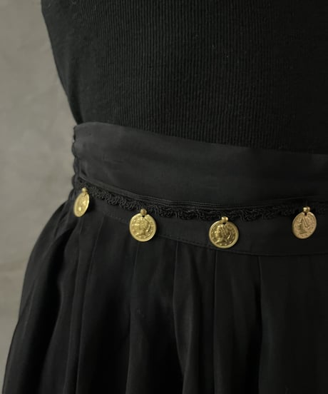 Gold Medal Square Tuck Skirt BK