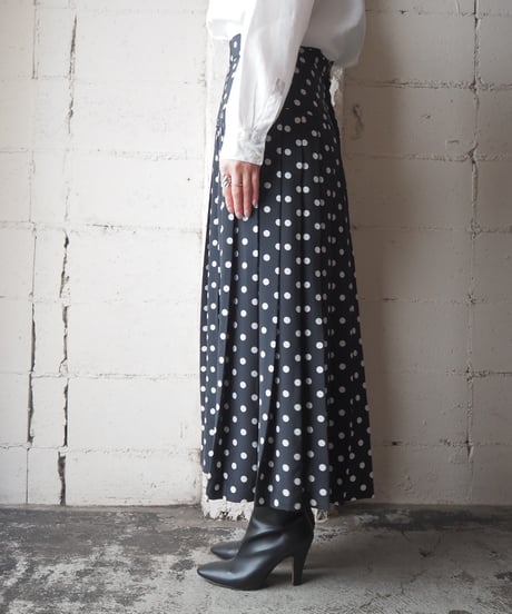 Polka Dot Pleated Skirt BKWH