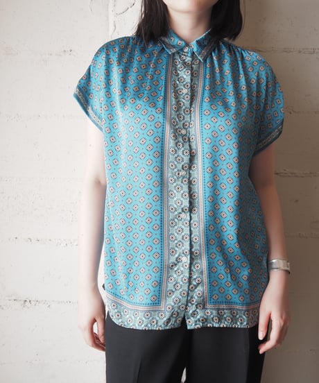 MAX STUDIO Geometric Tile Print S/S Shirt BL