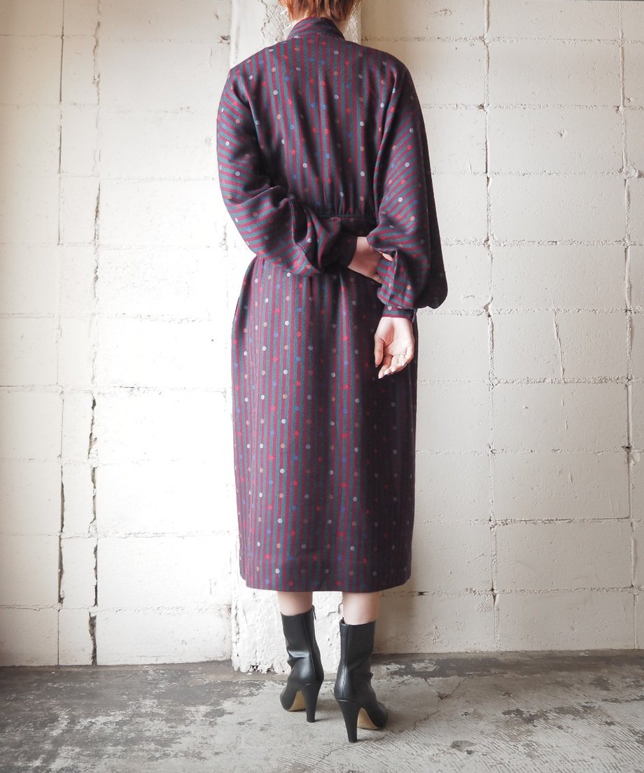 65681063f30db2002e5f5790