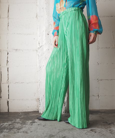 Pleated Easy Pants GN