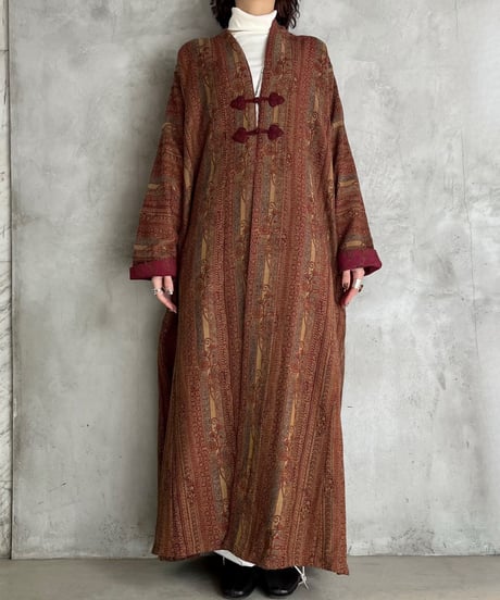 Ethnic Pattern China Button Gawn BR