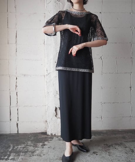 Pattern Neck Lace Pullover BK