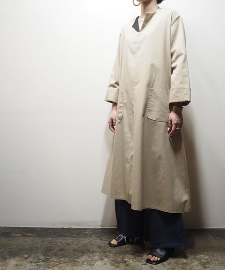 Bicolor Back Button Dress BE BK