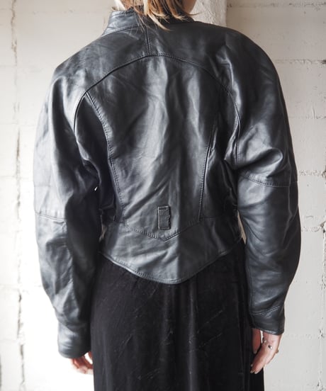 Collarless Short Leather Jacket BK