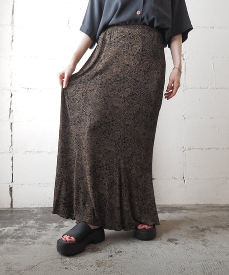 Paisley Pattern Easy Long Skirt BK BE
