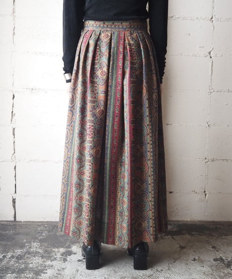 Paisley Pattern Skirt GNRE