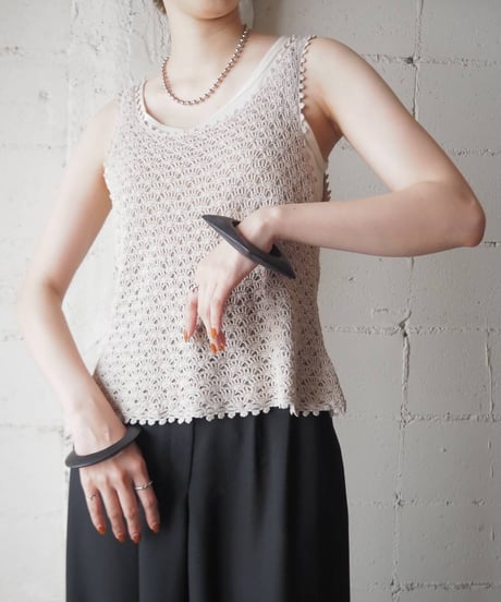 Crochet Sleeveless Knit BE