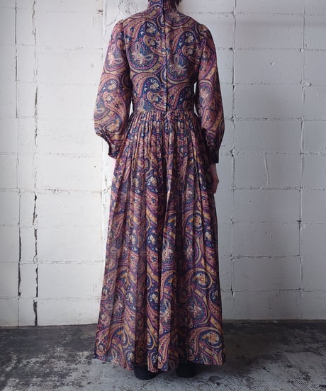 Paisley Pattern Stand Collar Pleated Dress NVBUR