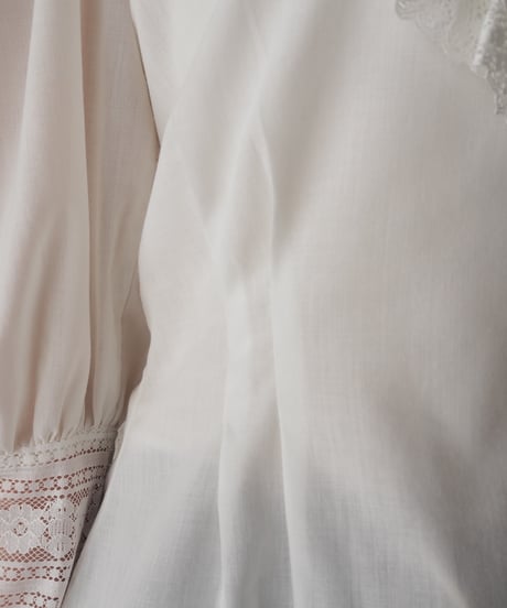 1970~80’s Leg Of Mutton Sleeve Lace Blouse IV