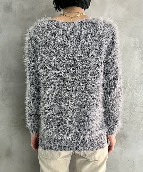 Shaggy Knit BKWH