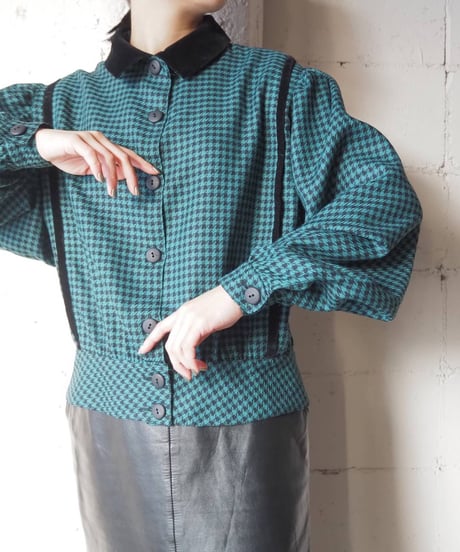 Velour Collar Check Blouse GNBK