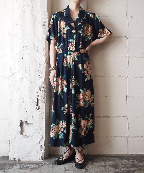 Flower Pattern Open Collar Dress NV
