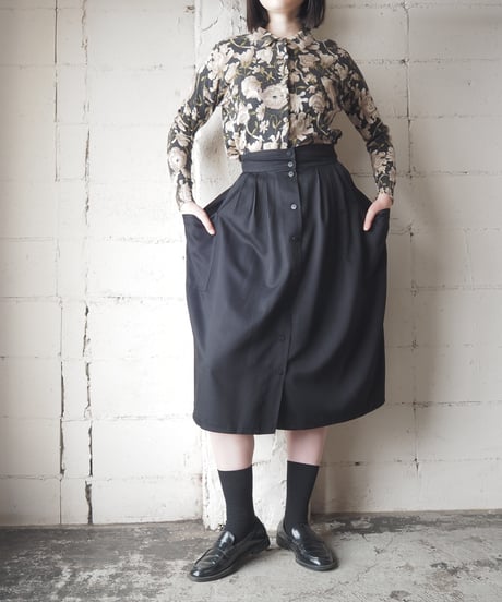 Front Button Pleated Skirt BK