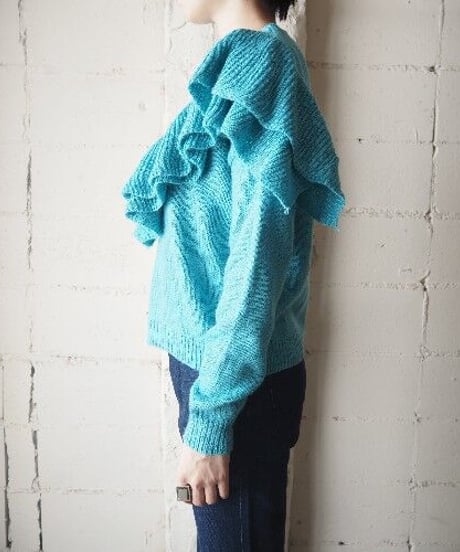 Frill Collar Knit LBL