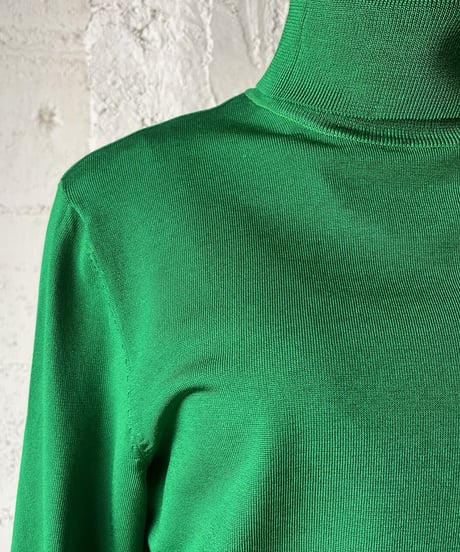 Basic Turtle Neck Knit GN