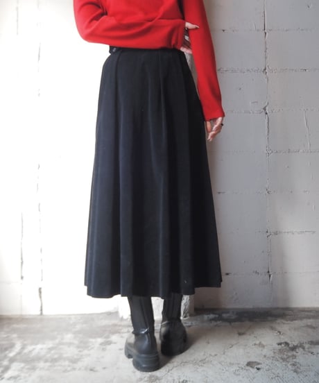 Cotton Velour Tuck Skirt BK