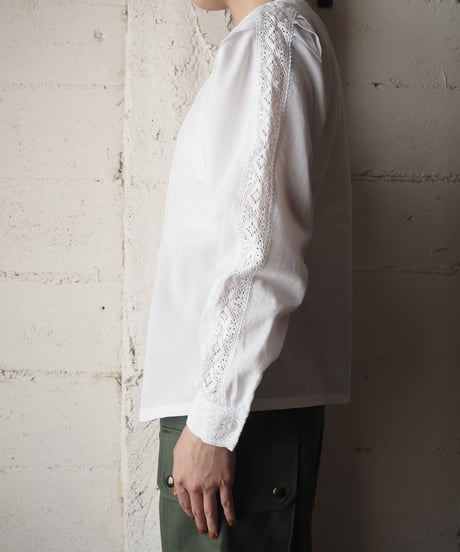 EURO Side Button Lace Blouse WH