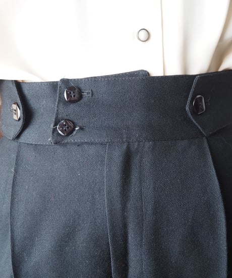 Waist Button Tuck Pants BK