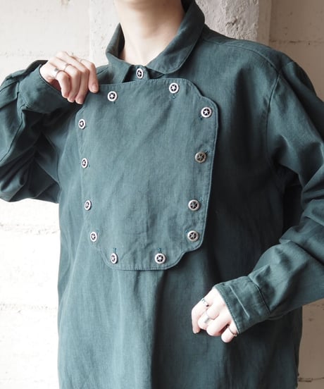 Bosom Design Shirt GN
