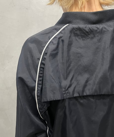 NIKE Piping Design Nylon Pullover BK