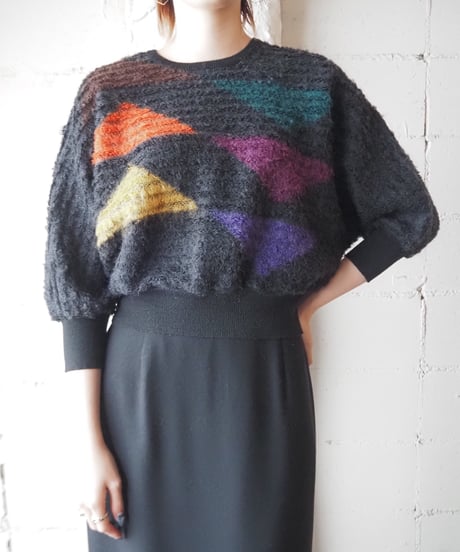 Triangle Pattern Dolman Sleeve Sweater BK