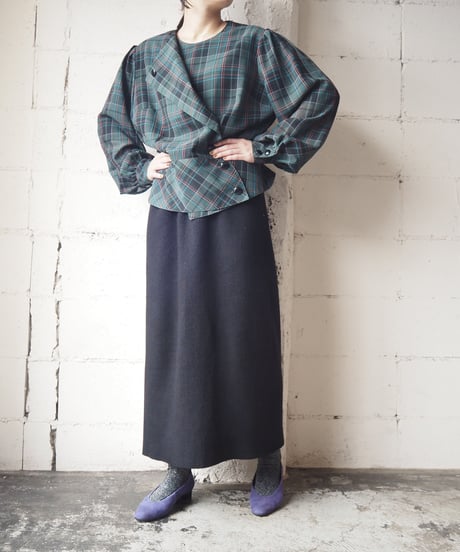 Asymmetric Design Check Blouse GNNV