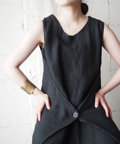 Sleeveless Front Design DressBK