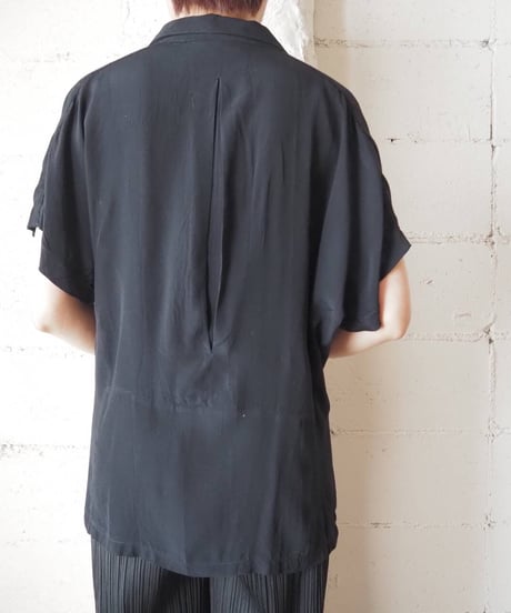 Open collar plain shirts BK