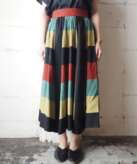 1960's Border Flared Skirt BLRE