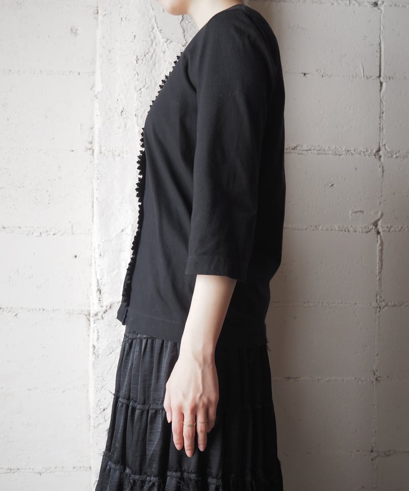 tricot comme des garcons トップス トリココムデギャルソンtricot COMME des GARCONS 薔薇刺繍襟付き