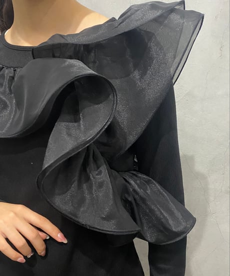 Frill Design Cutsewn BK