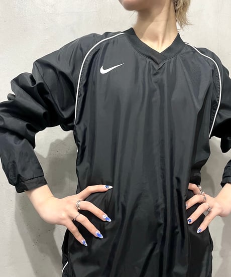 NIKE Piping Design Nylon Pullover BK